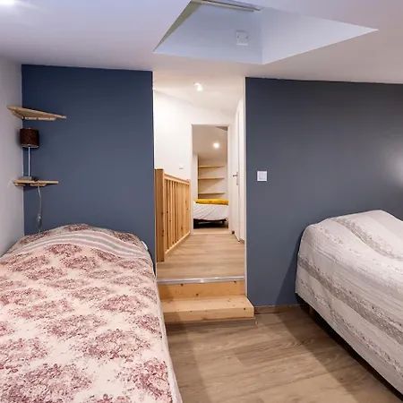 Apartment De Charme Demeure Vigneronne Xvie Bagnols (Rhone)